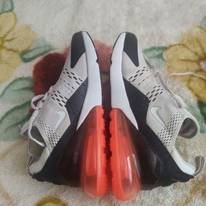 Nike Air Max 270Light Bone Hot Punch